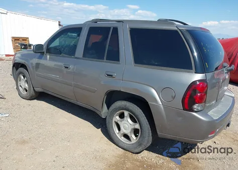 2009 Chevrolet Trailblazer Lt z USA, uszkodzony, nr VIN 1GNDT33S392101677